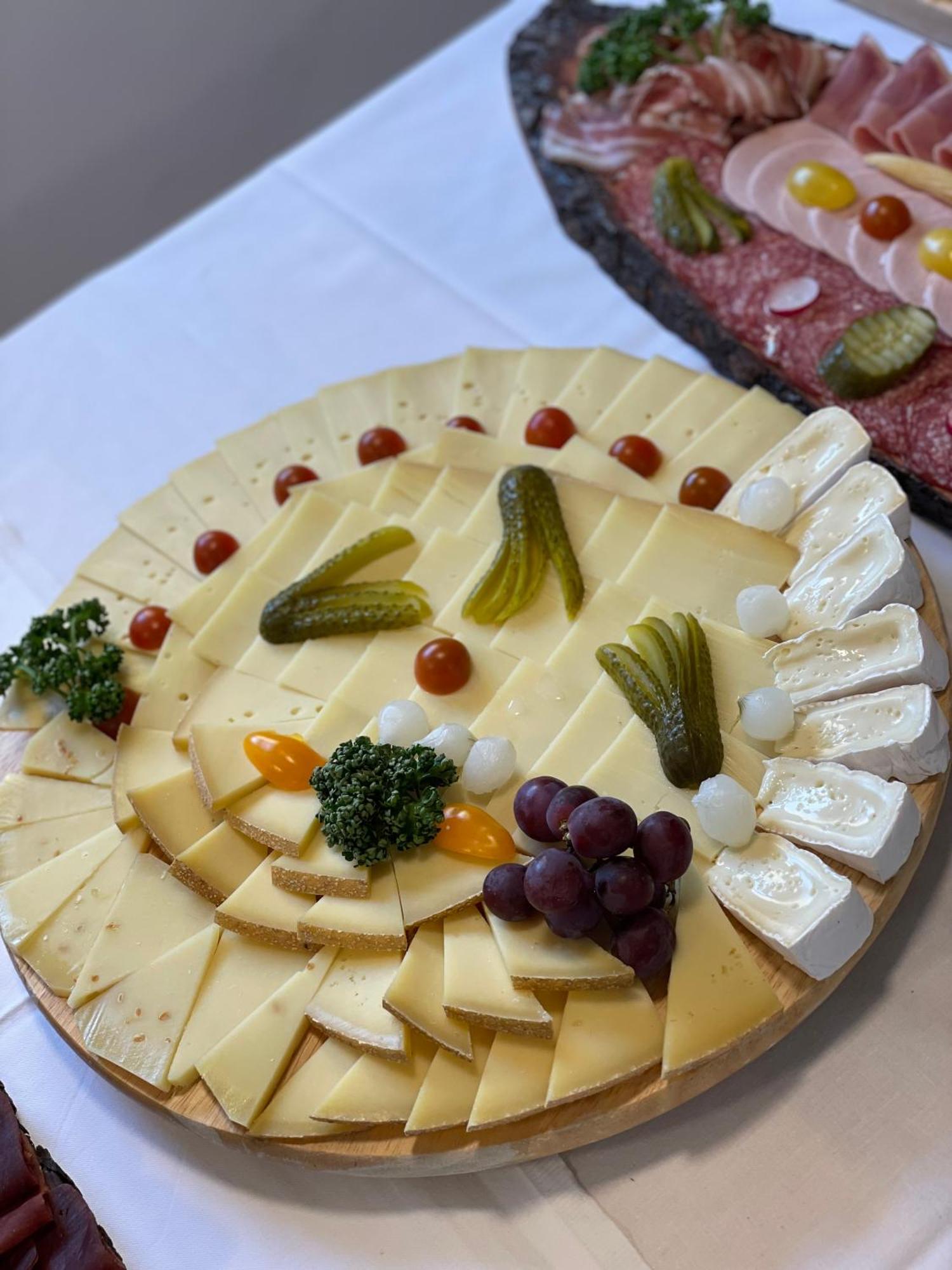Hotel Restaurant Edelweiss Muhlen المظهر الخارجي الصورة